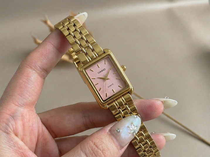 casio rose